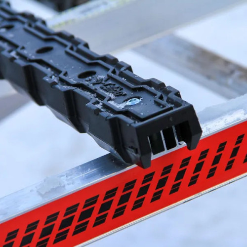 Traction Ladder Black