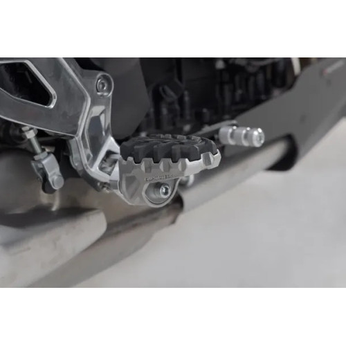 Evolution Footrest Black, Silver