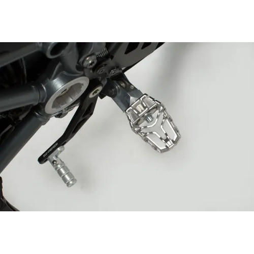 Evolution Footrest Black, Silver
