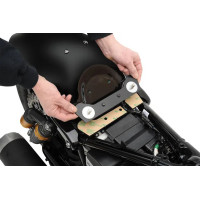 Spring Solo Seat Mount Kit Black