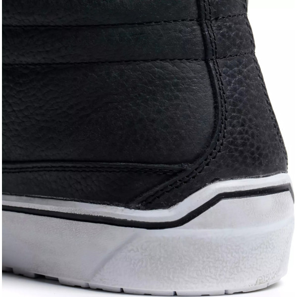 STREET 3 WP MEN'S WATERPROOF MOTORCYCLE SHOES - BLACK/BLACK/WHITE