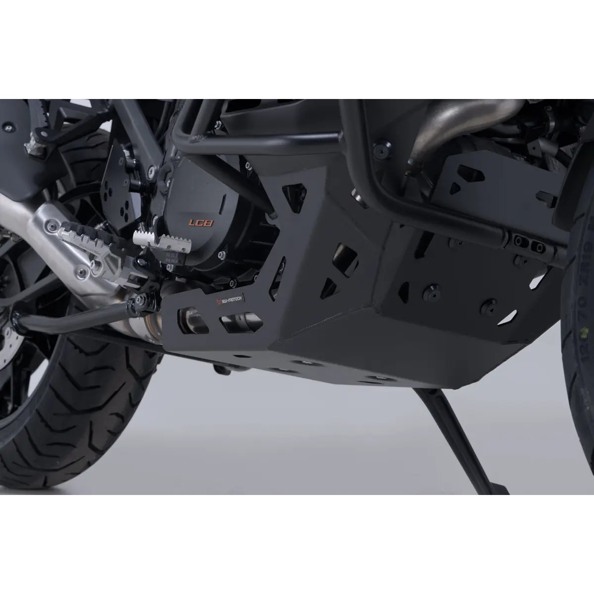 Engine Guard Black
