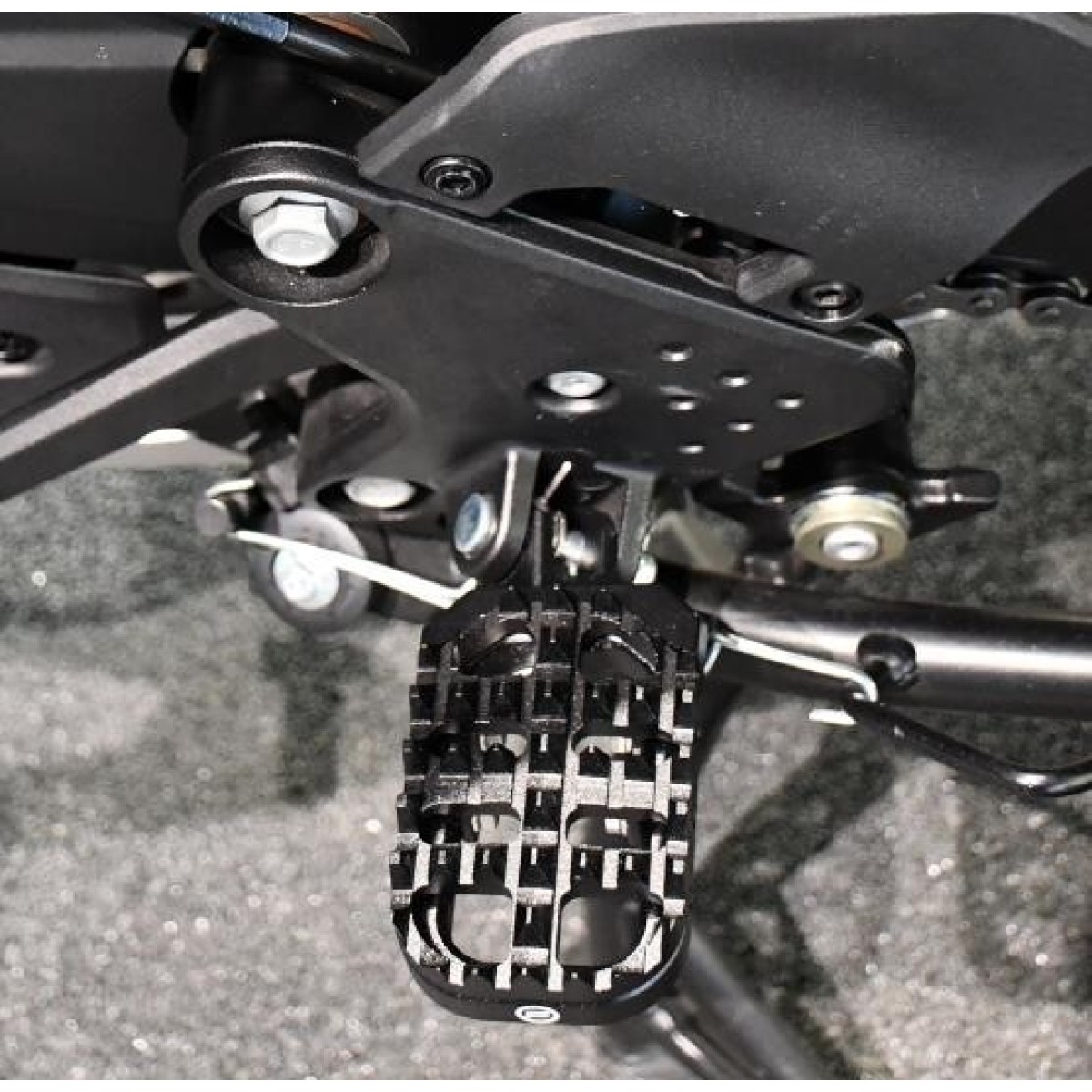 RH ENLARGED PEDAL