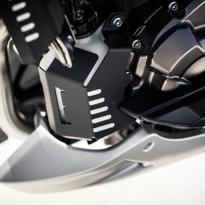 MT-07 COOLANT RESERVOIR COVER