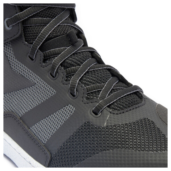 Pantofi moto de vară Dainese Suburb Air, negru-alb